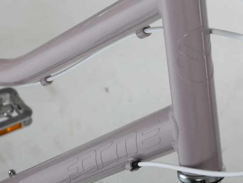 Forme Hartington A7 Womens Hybrid Bike 2023 in Pink-4